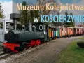 Parowóz i kolorowe wagony stoją na torach w Muzeum Kolejnictwa w Kościerzynie.